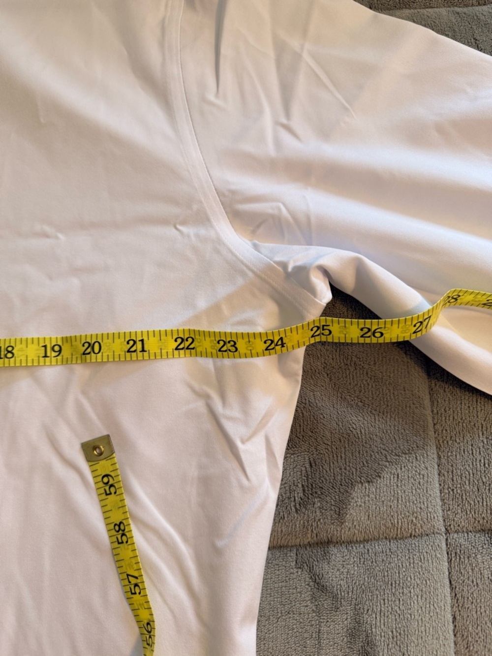 NWT Quince - Performance Stretch Wrinkle Free Dress Shirt - Picture 4 of 6